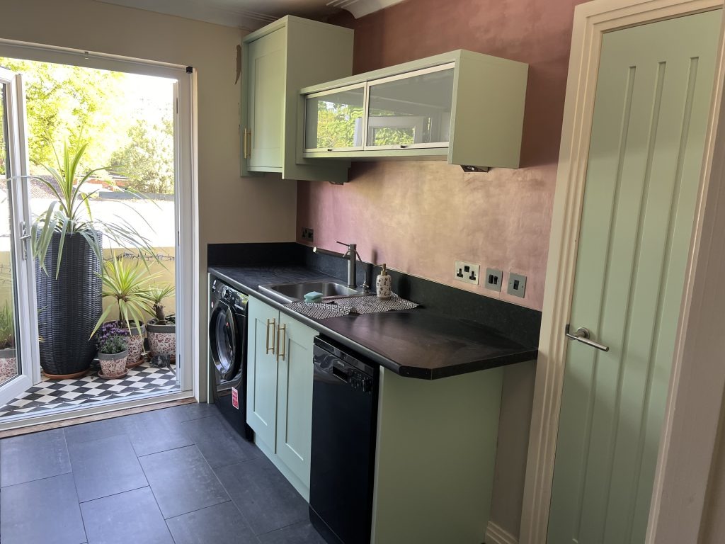 respray kitchen units